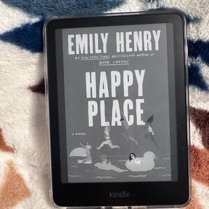 Kindle Paperwhite 12th Gen no ads newest model with case